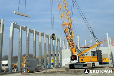 Гусеничный кран Liebherr 200 тонн